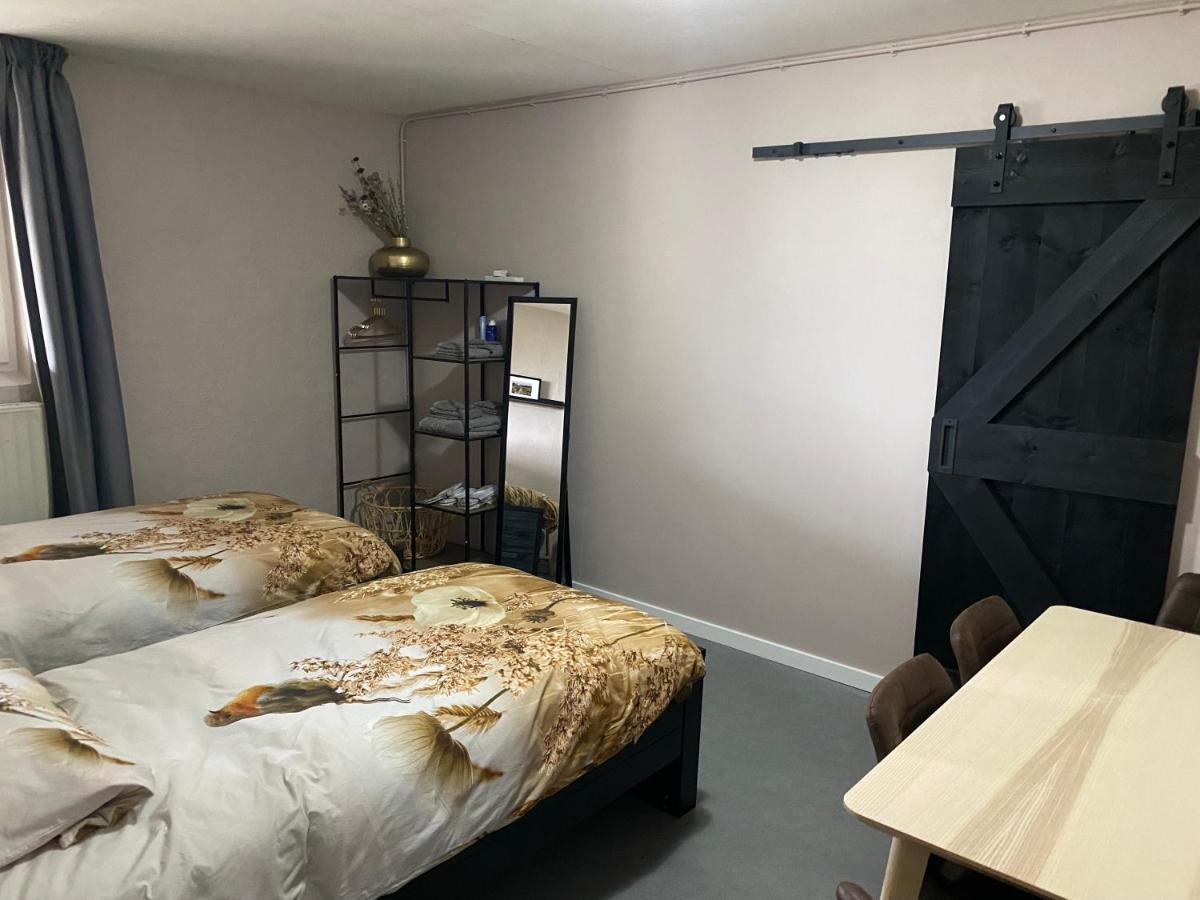 Bed and Breakfast Gasthuys de Peel Ospel Exterior foto